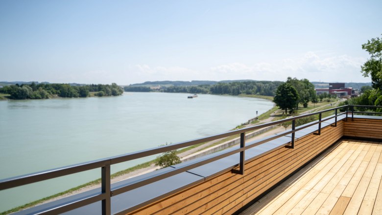 Blick vom Balkon der Donaulodge
